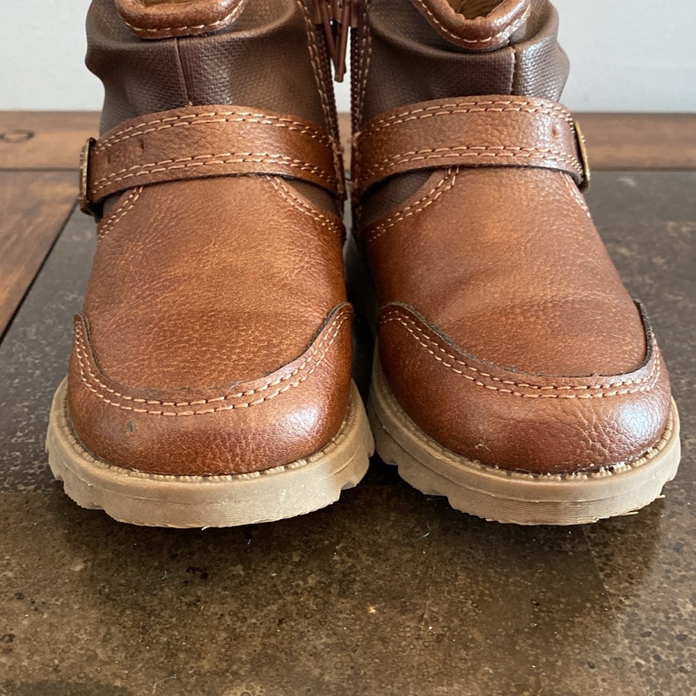 Carters Toddler Boy Brown Boots - Picture 4 of 9